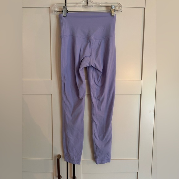 Lululemon Instill High-Rise Tight 25" in Light Purple Size 4 - Picture 4 of 5